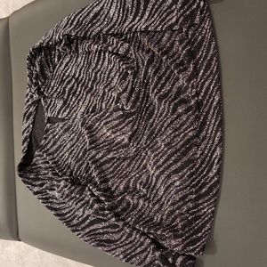 Jennifer Lopez black sparkling top size OX